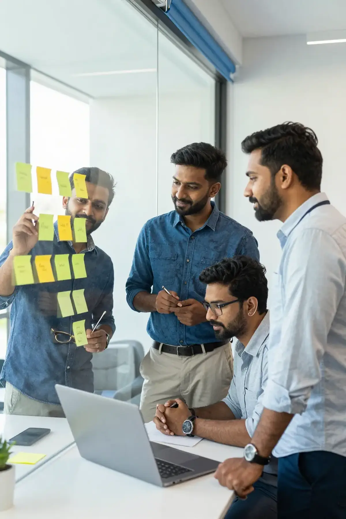 Digital marketing company in Salem team planning a client campaign